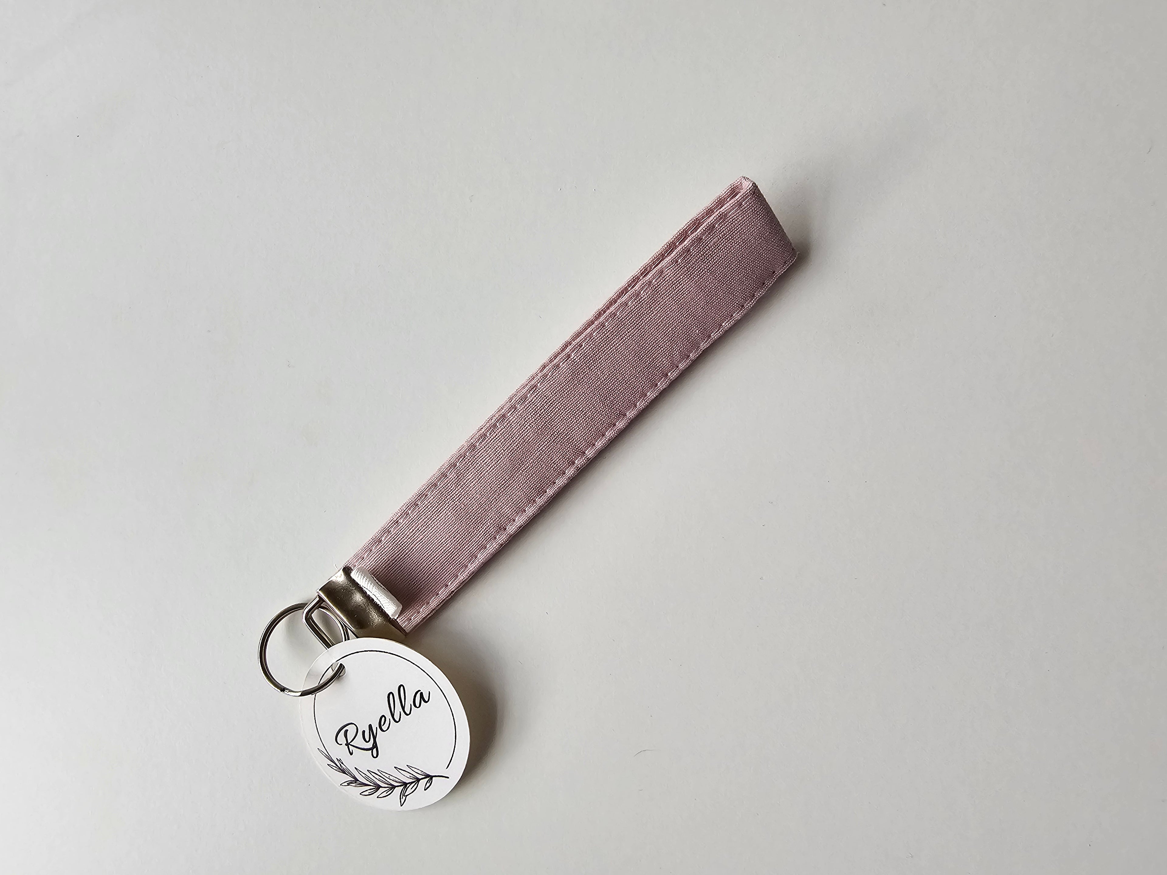 Blush Linen Wristlet