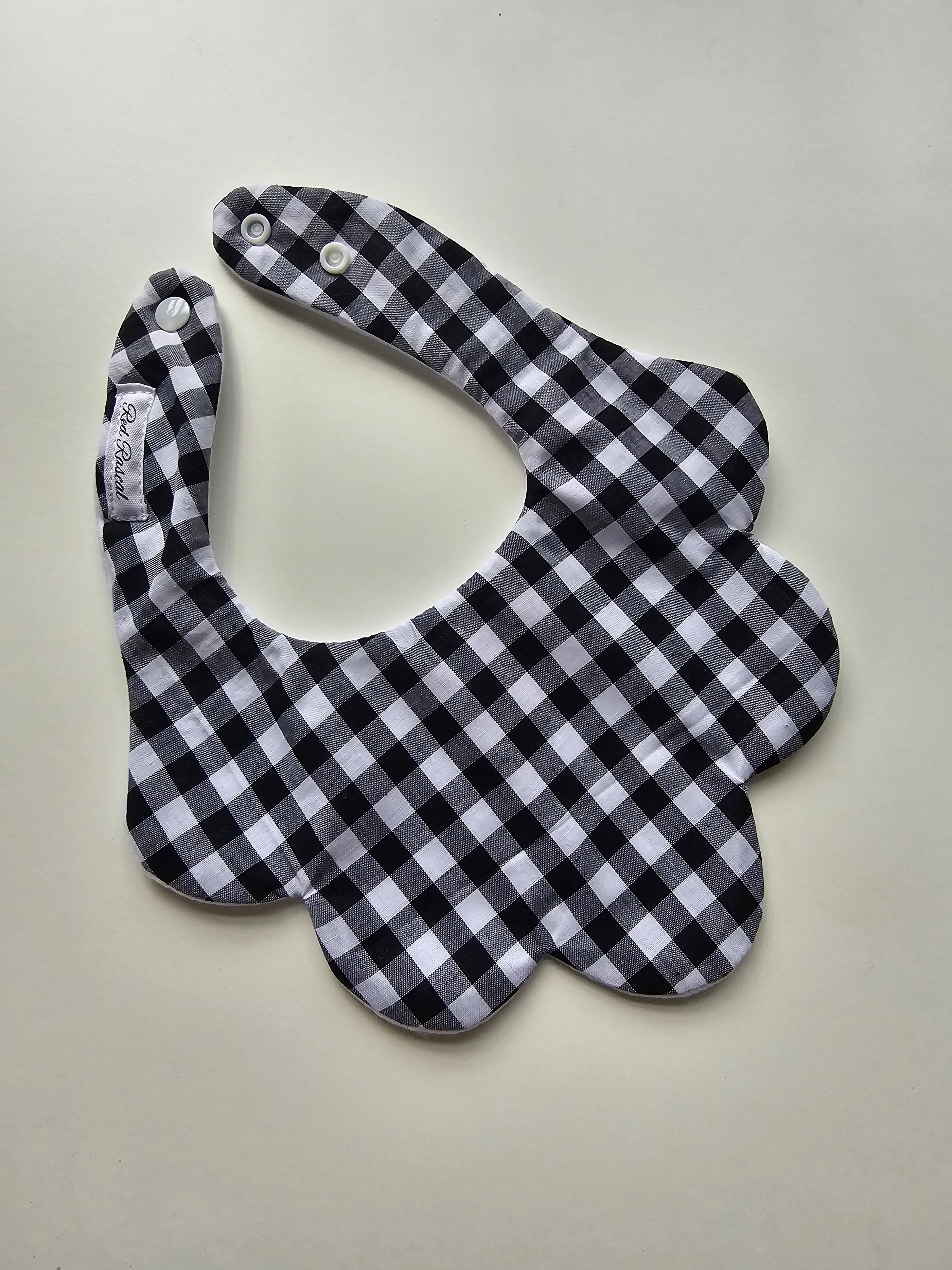 Black & White Gingham Scalloped Dribble Bib